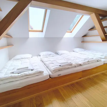 Apartment Poprad - Near High Tatras, Free Parking Appartement *