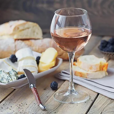 Apartment Poprad - Near High Tatras, Free Parking Poprad