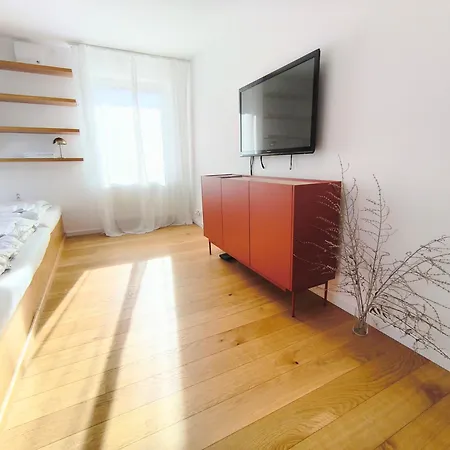 Apartment Poprad - Near High Tatras, Free Parking Poprad