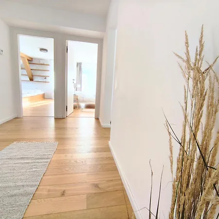 Apartment Poprad - Near High Tatras, Free Parking Appartement Poprad