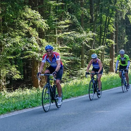 Apartment Poprad - Near High Tatras, Free Parking Appartement *